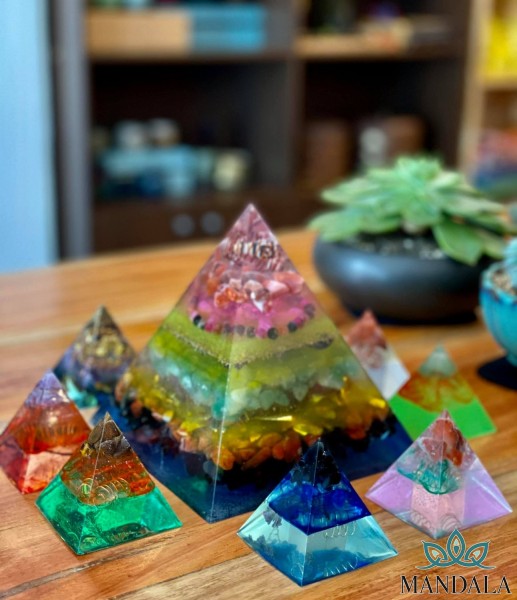 Tháp năng lượng Orgonite